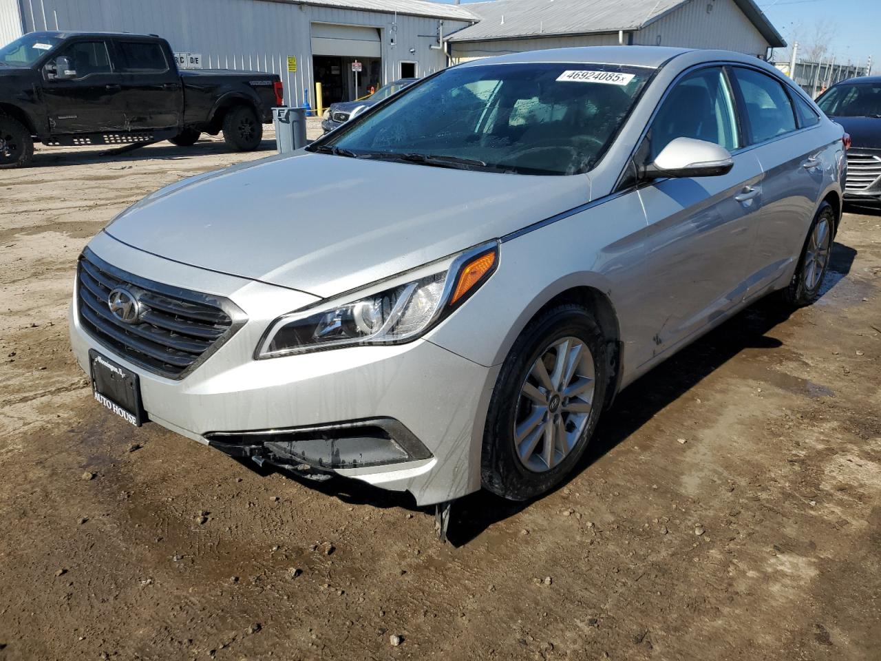 2015 Hyundai Sonata - Image 1