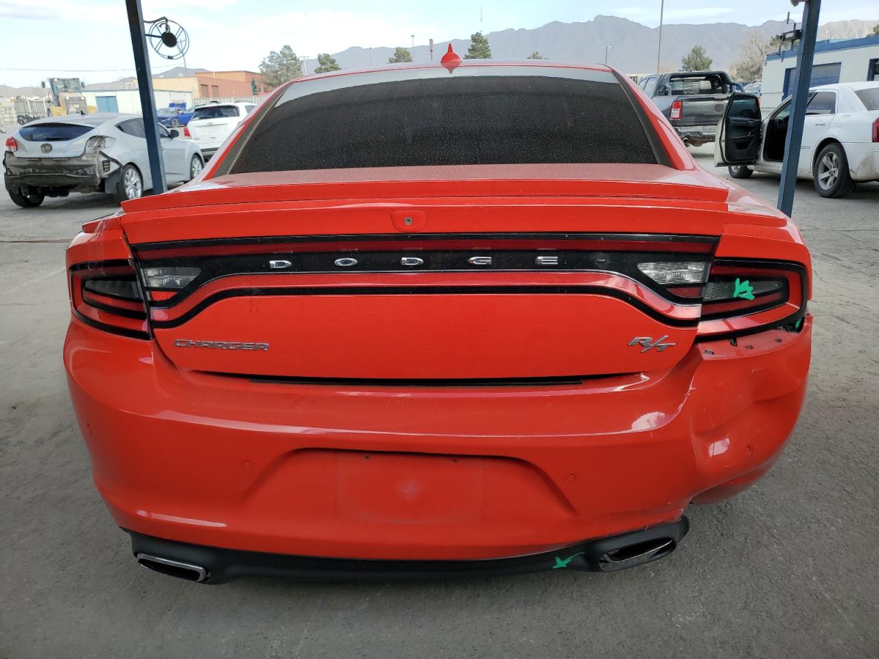 2018 Dodge Charger - Image 6
