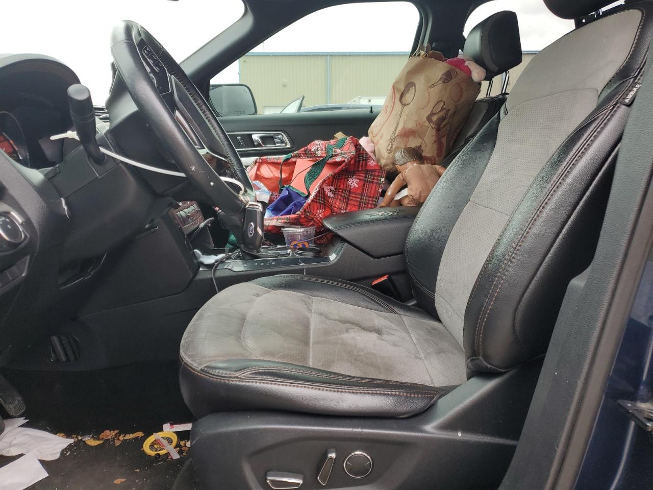 2017 Ford Explorer - Image 7