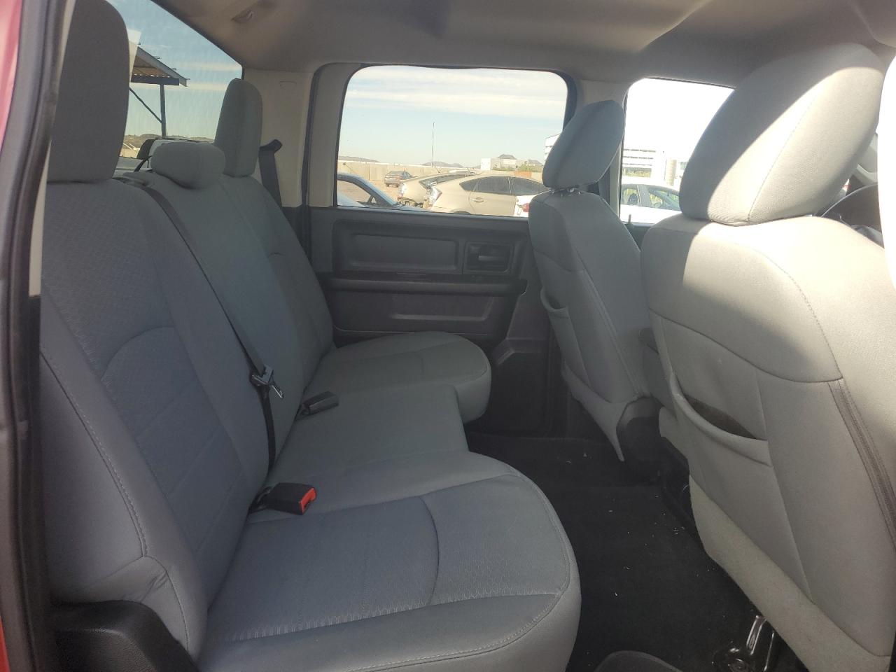 2014 RAM 1500 - Image 10
