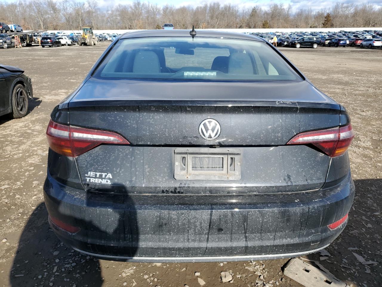 2019 Volkswagen Jetta - Image 6