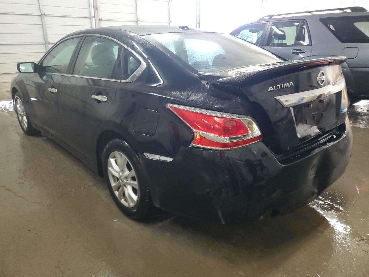 2014 Nissan Altima - Image 2