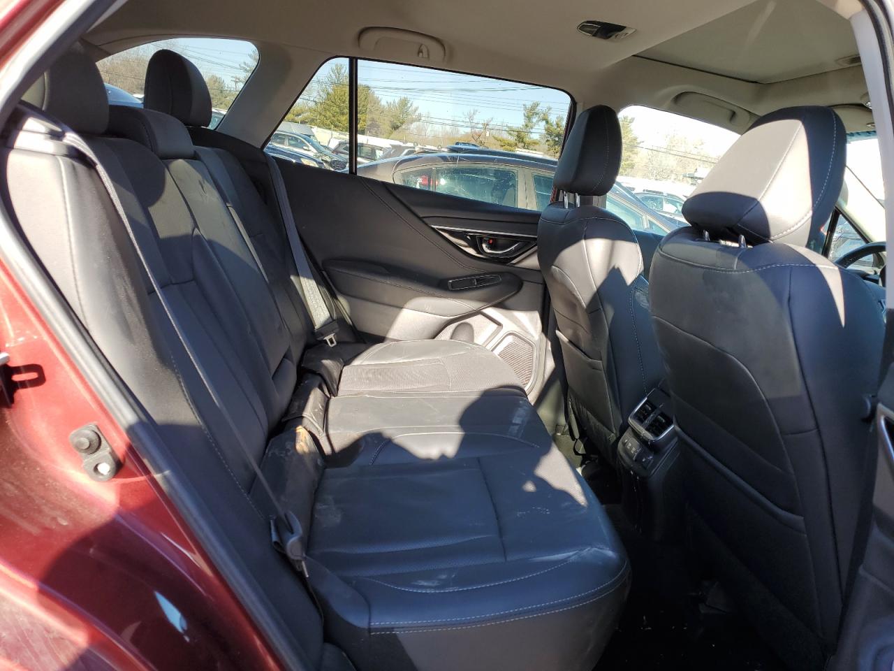 2020 Subaru Outback - Image 10