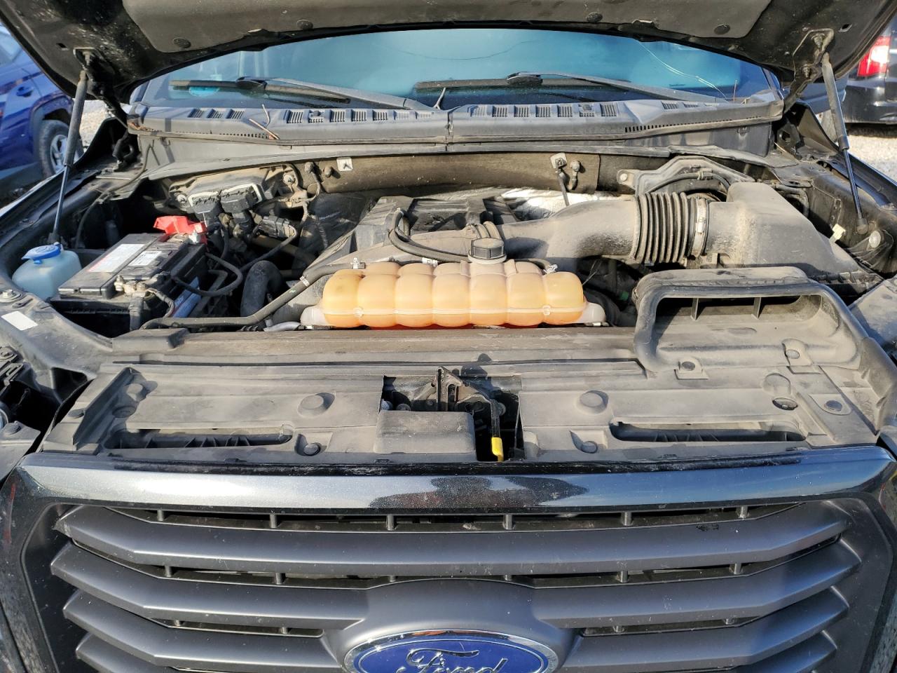 2015 Ford F-150 - Image 11