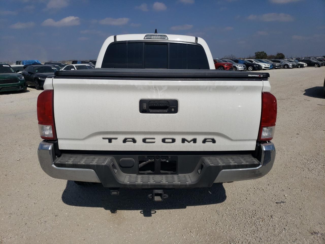 2017 Toyota Tacoma - Image 6