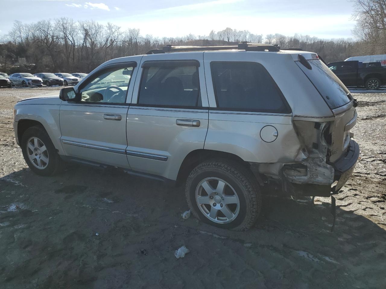 2010 Jeep Grand Cherokee - Image 2