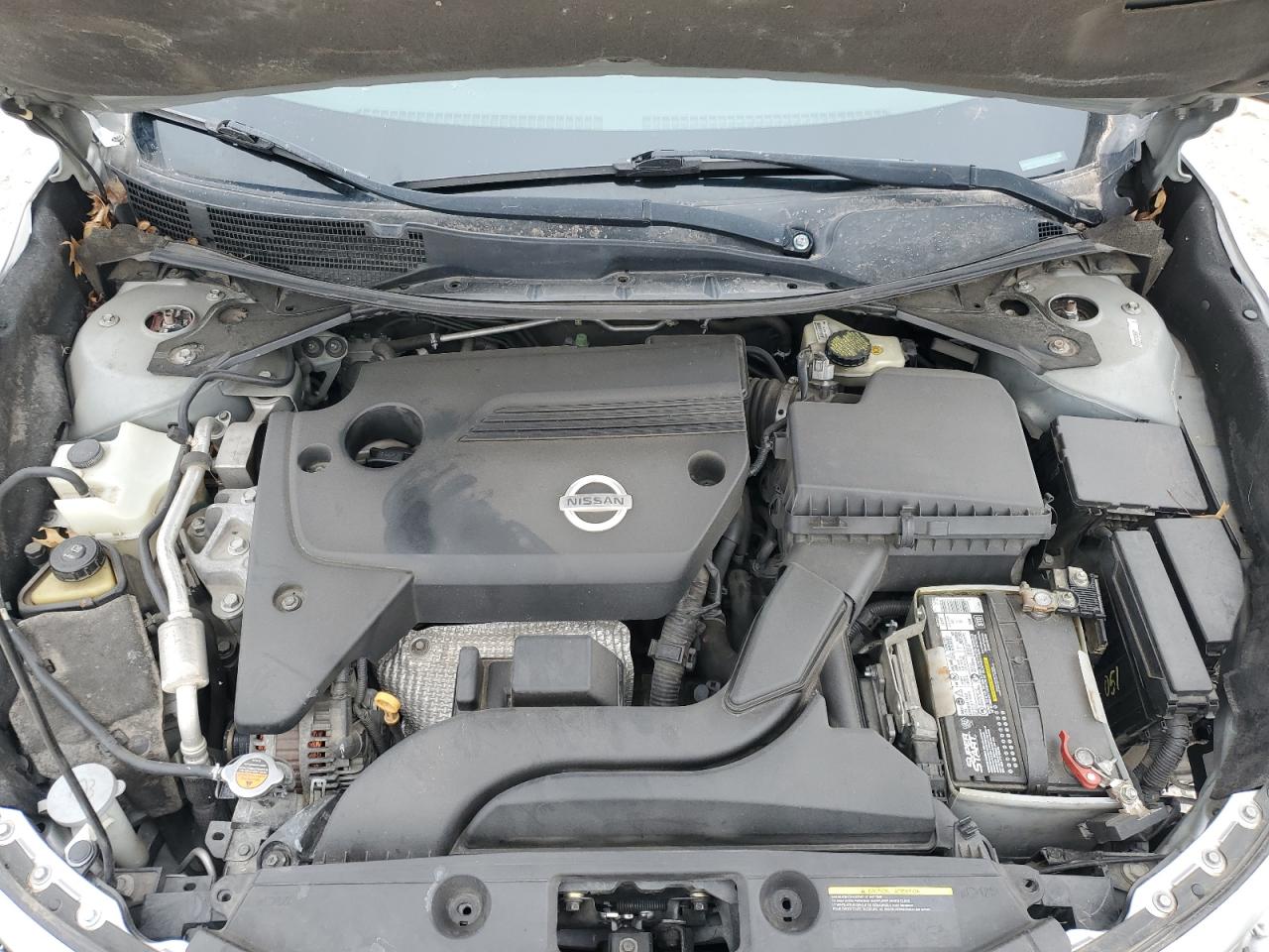 2015 Nissan Altima - Image 13