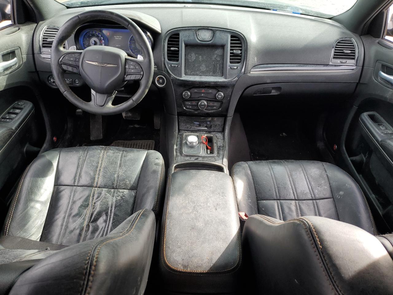 2016 Chrysler 300 - Image 8