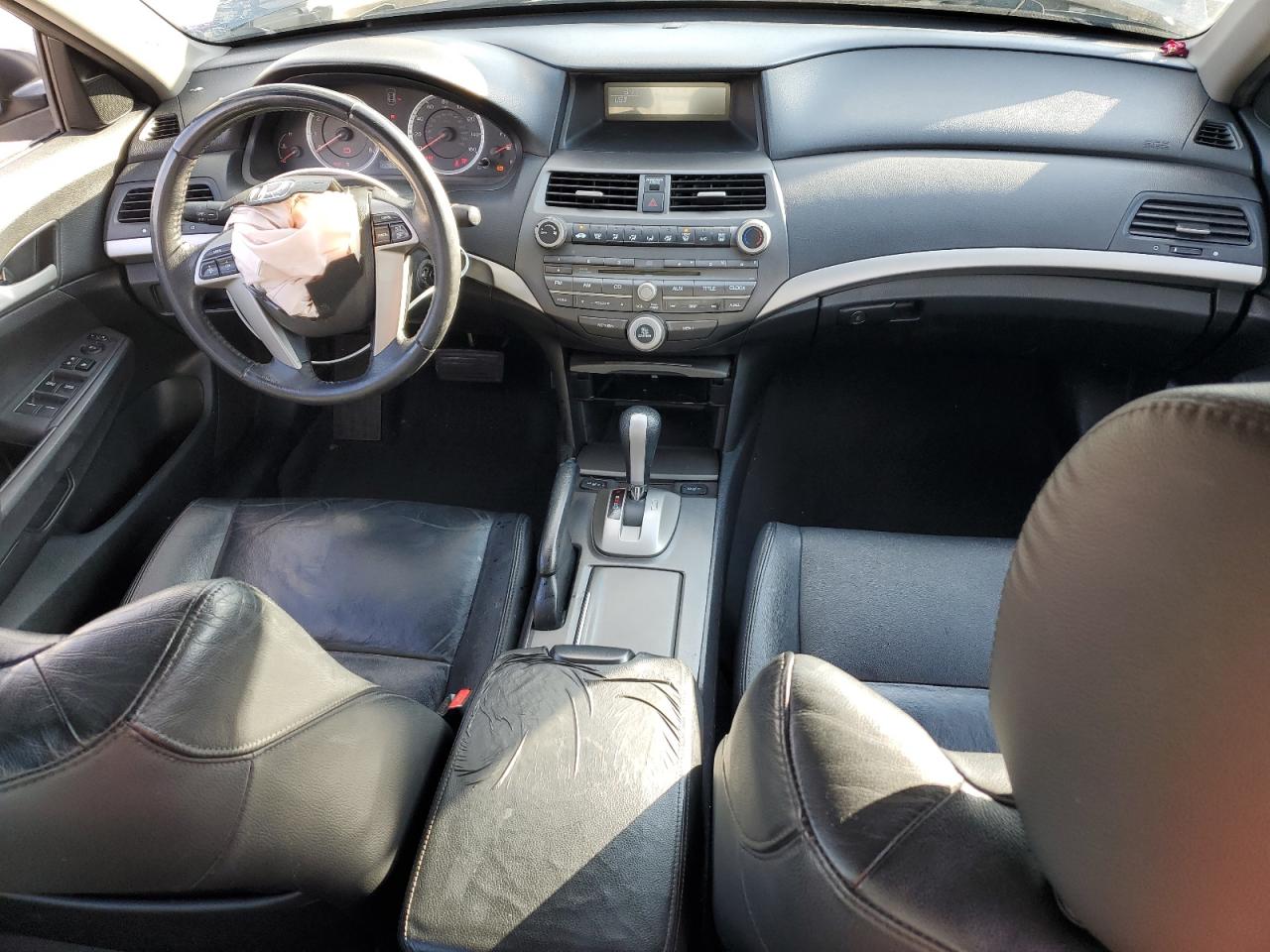 2012 Honda Accord - Image 8
