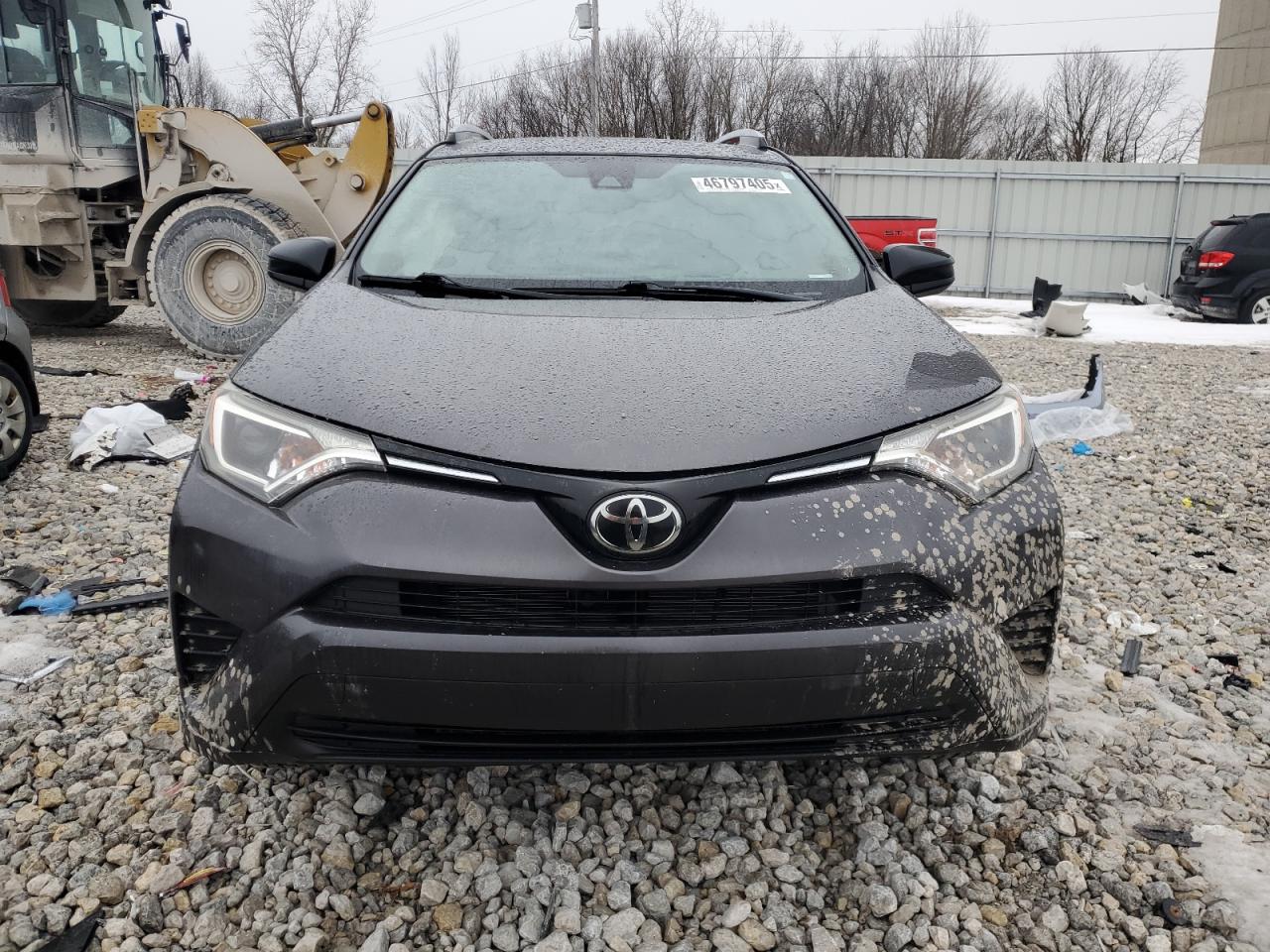 2018 Toyota RAV 4 - Image 5