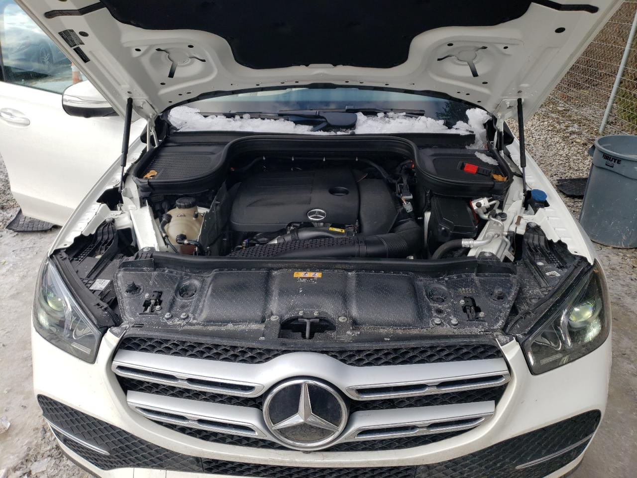 2020 Mercedes-Benz GLE - Image 13