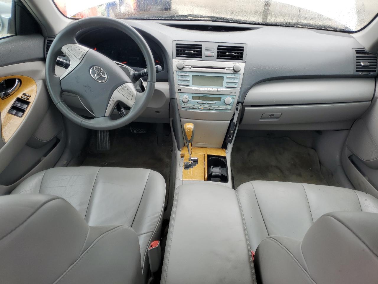 2007 Toyota Camry - Image 8
