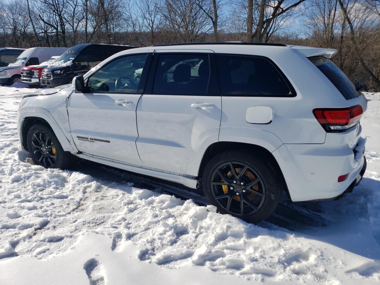 2018 Jeep Grand Cherokee - Image 2