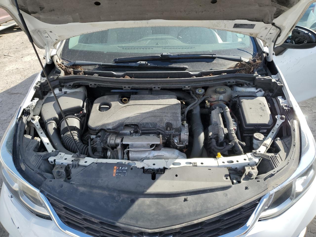 2017 Chevrolet Cruze - Image 11