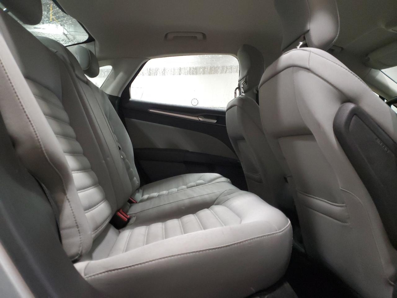 2014 Ford Fusion - Image 10