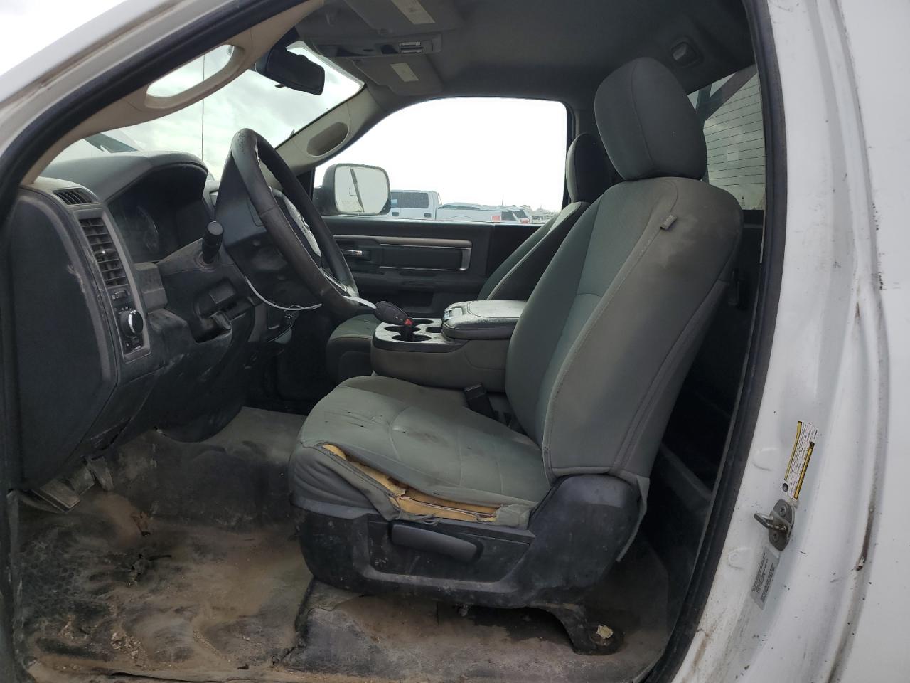 2016 RAM 2500 - Image 7