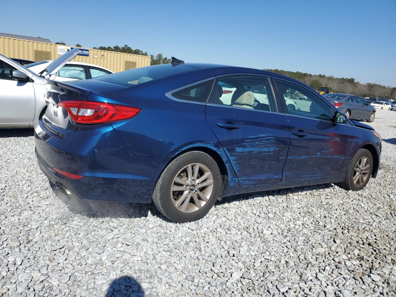 2016 Hyundai Sonata - Image 3