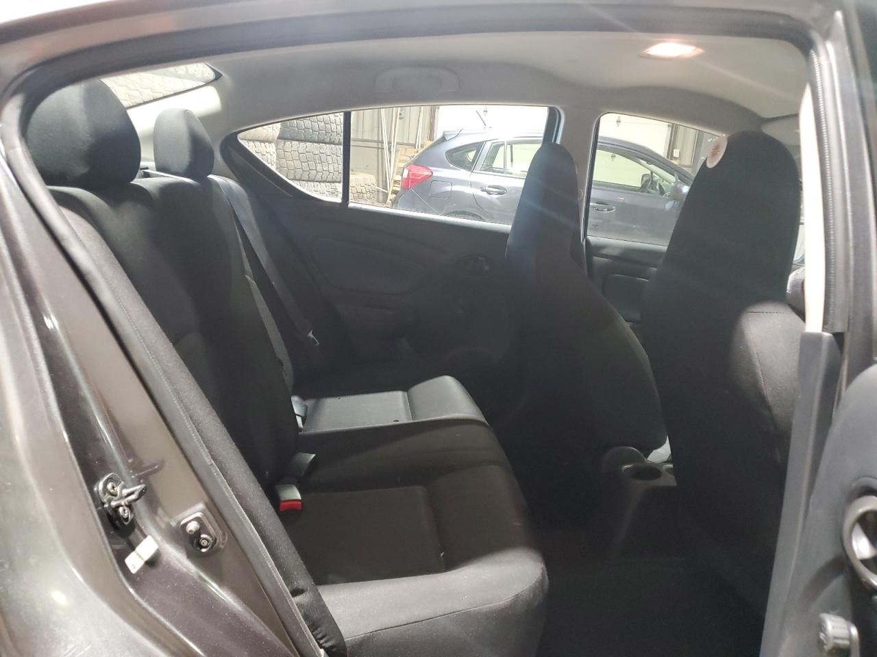 2016 Nissan Versa - Image 10