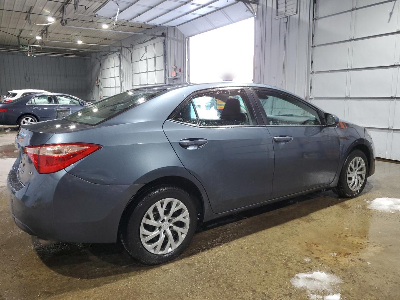 2017 Toyota Corolla - Image 3