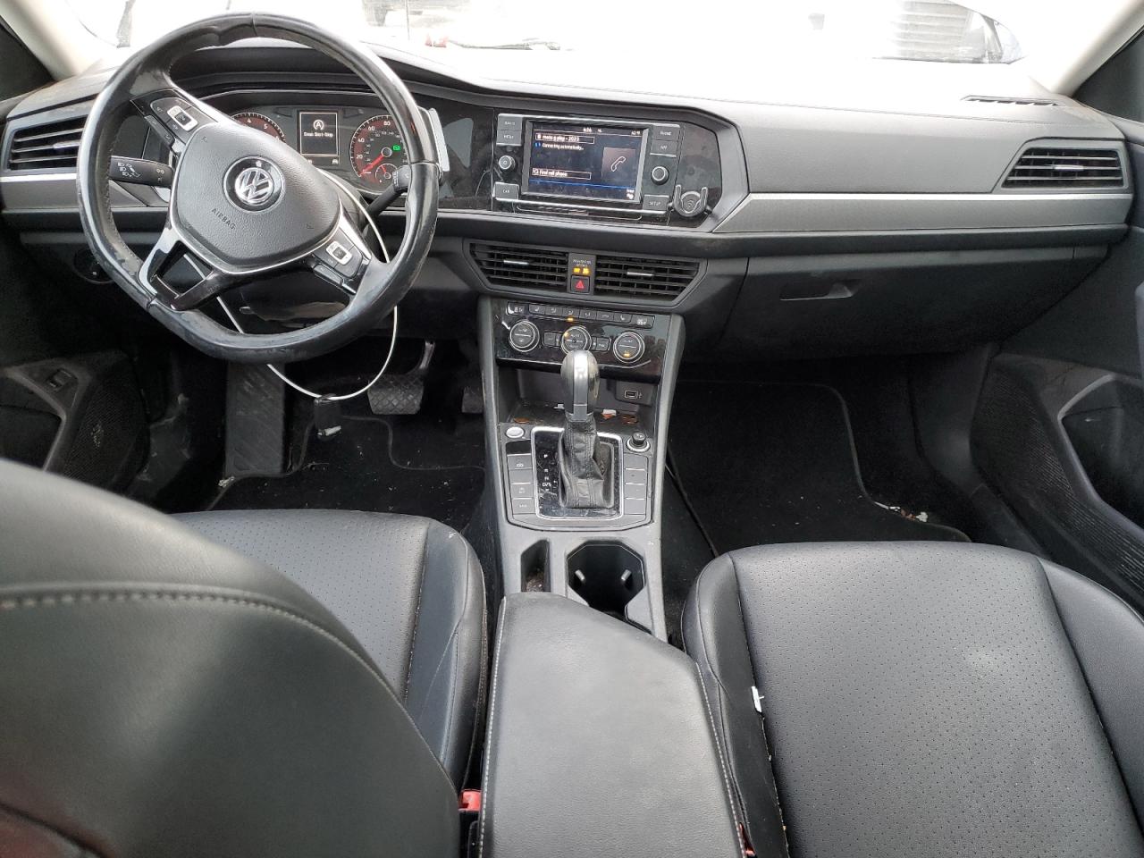 2019 Volkswagen Jetta - Image 8