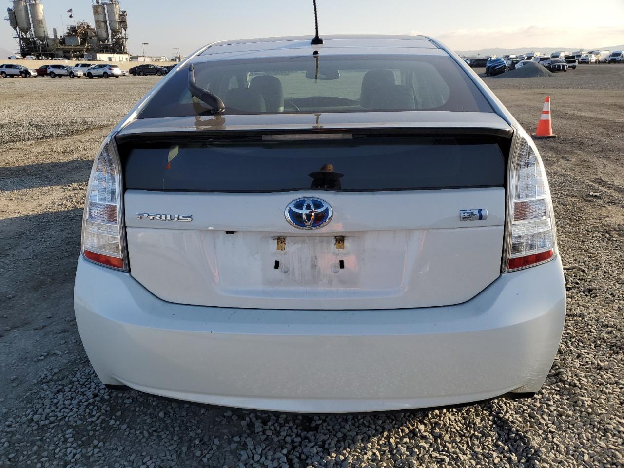 2011 Toyota Prius - Image 6