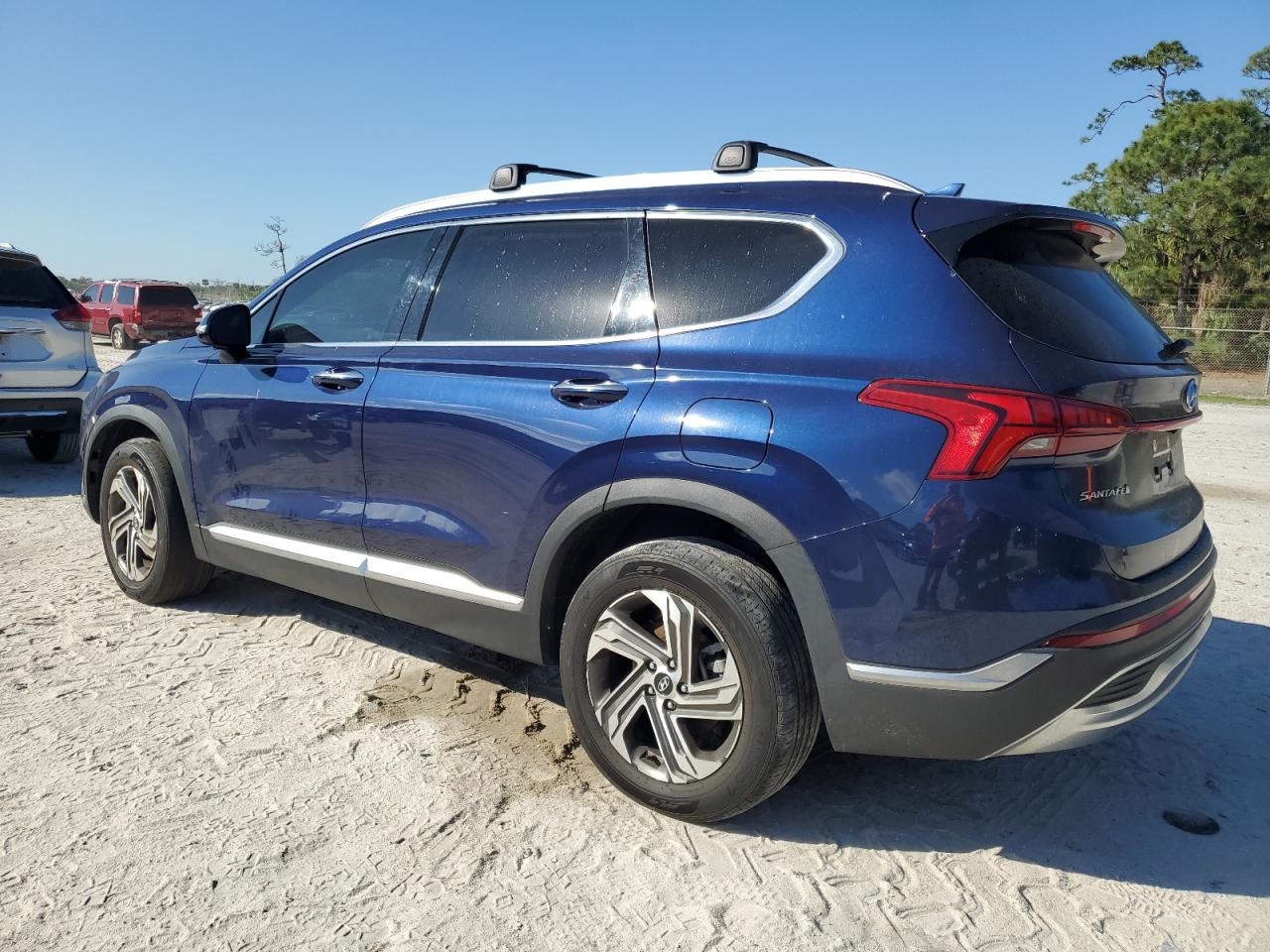 2022 Hyundai Santa Fe - Image 2