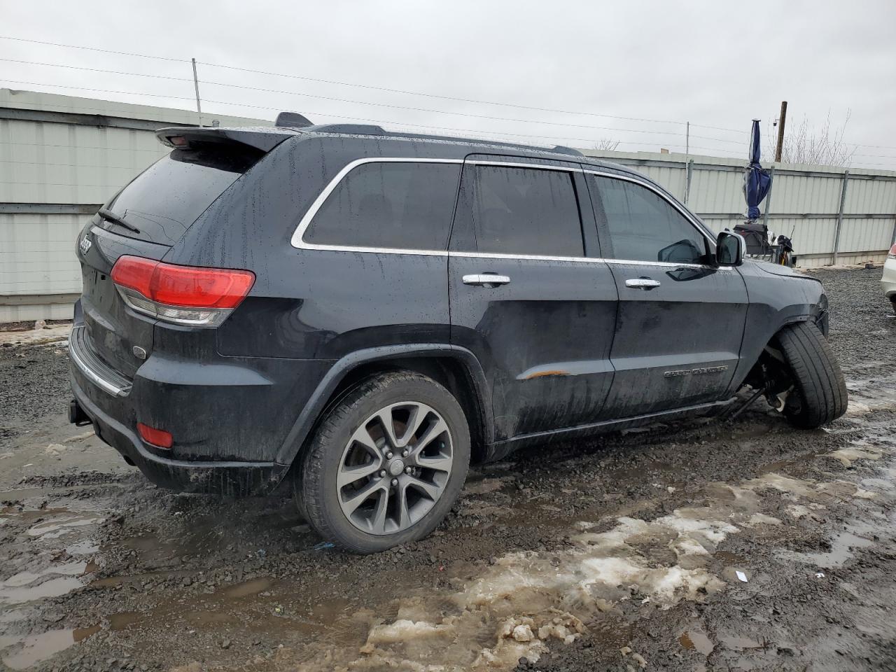 2017 Jeep Grand Cherokee - Image 3