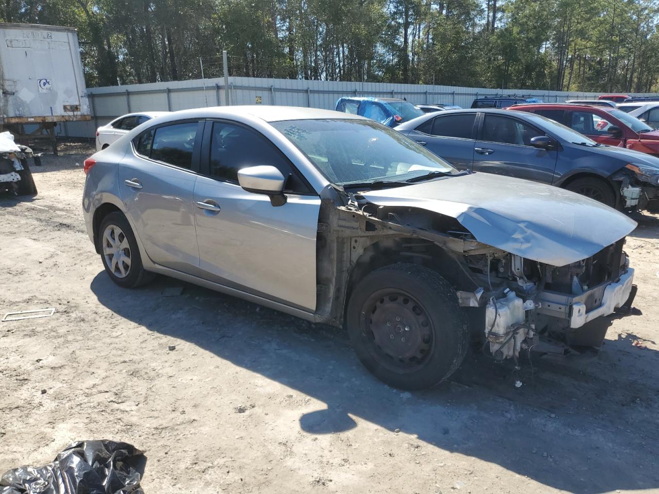 2014 Mazda 3 - Image 4