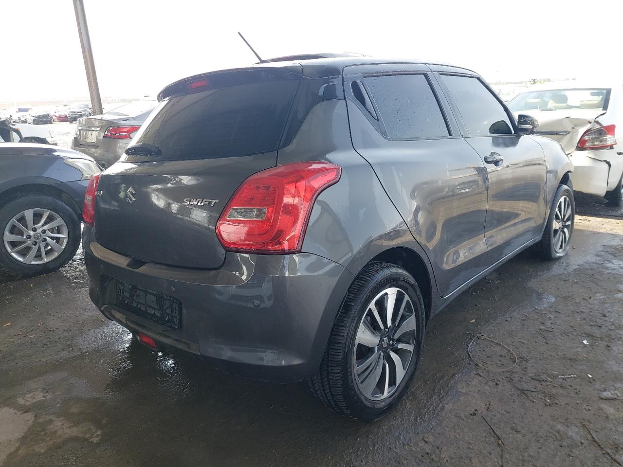JS2ZC6C27J6100566 - 2018 Suzuki SWIFT - #45612855