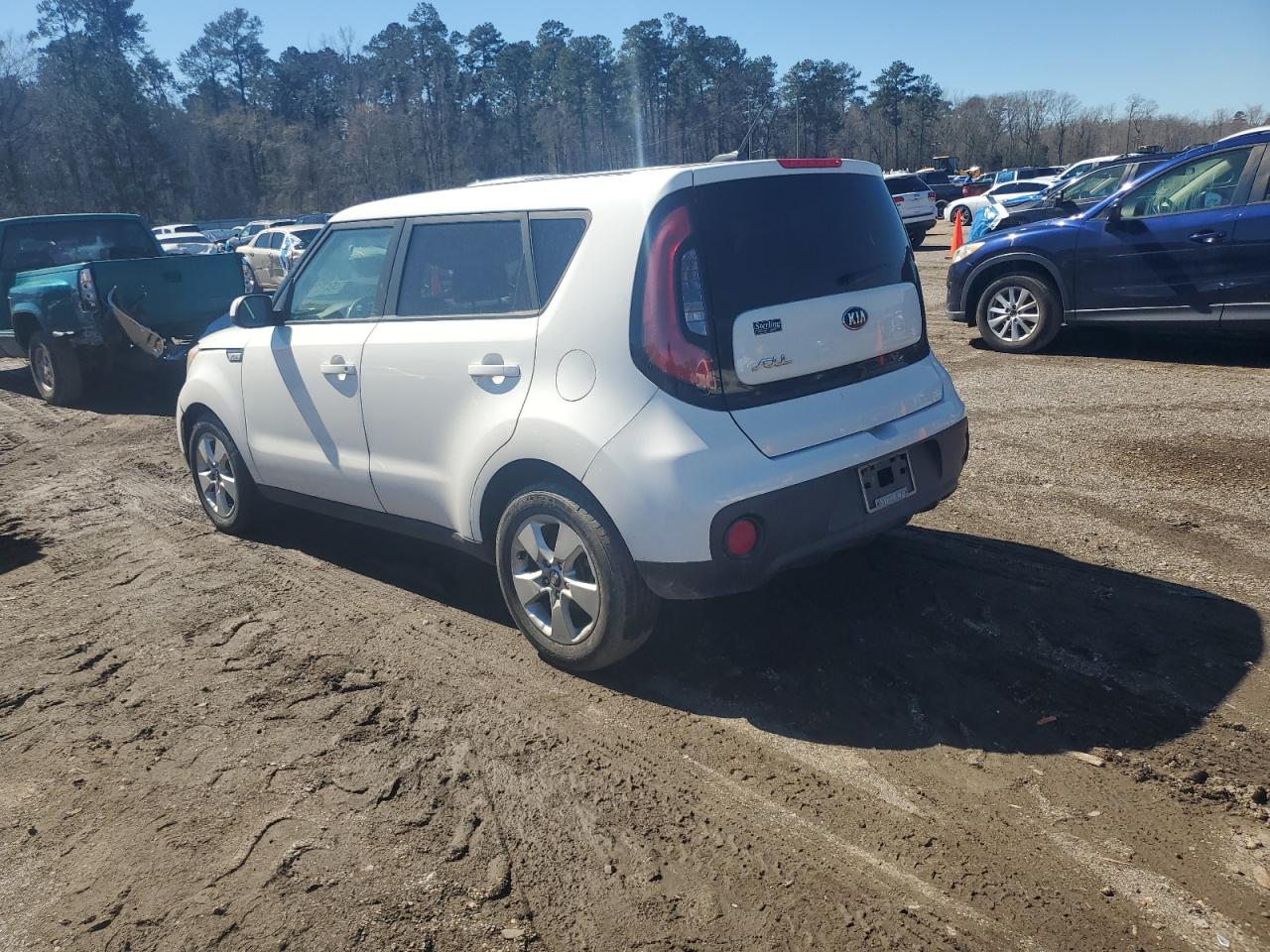2019 Kia Soul - Image 2