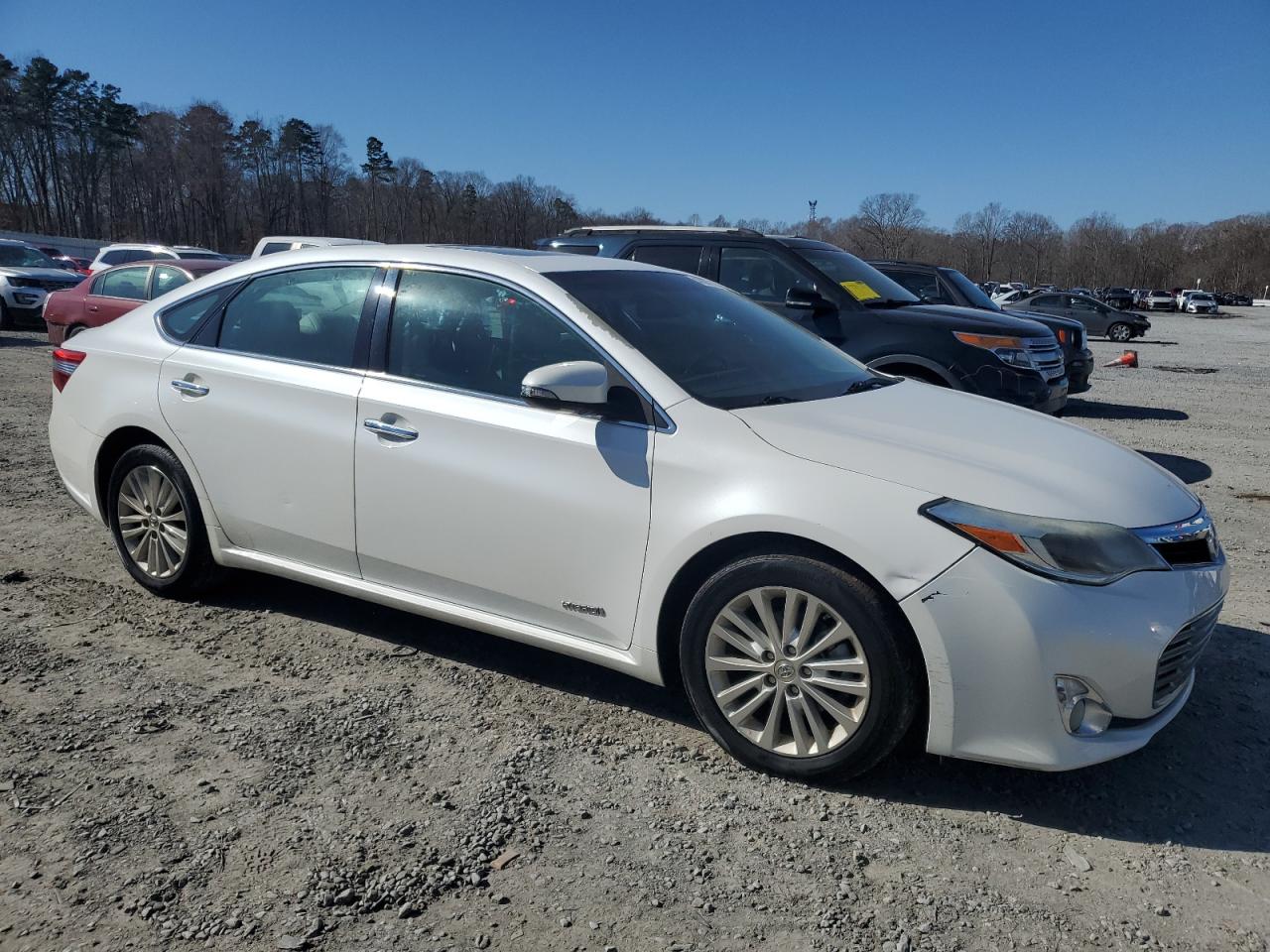 2015 Toyota Avalon - Image 4