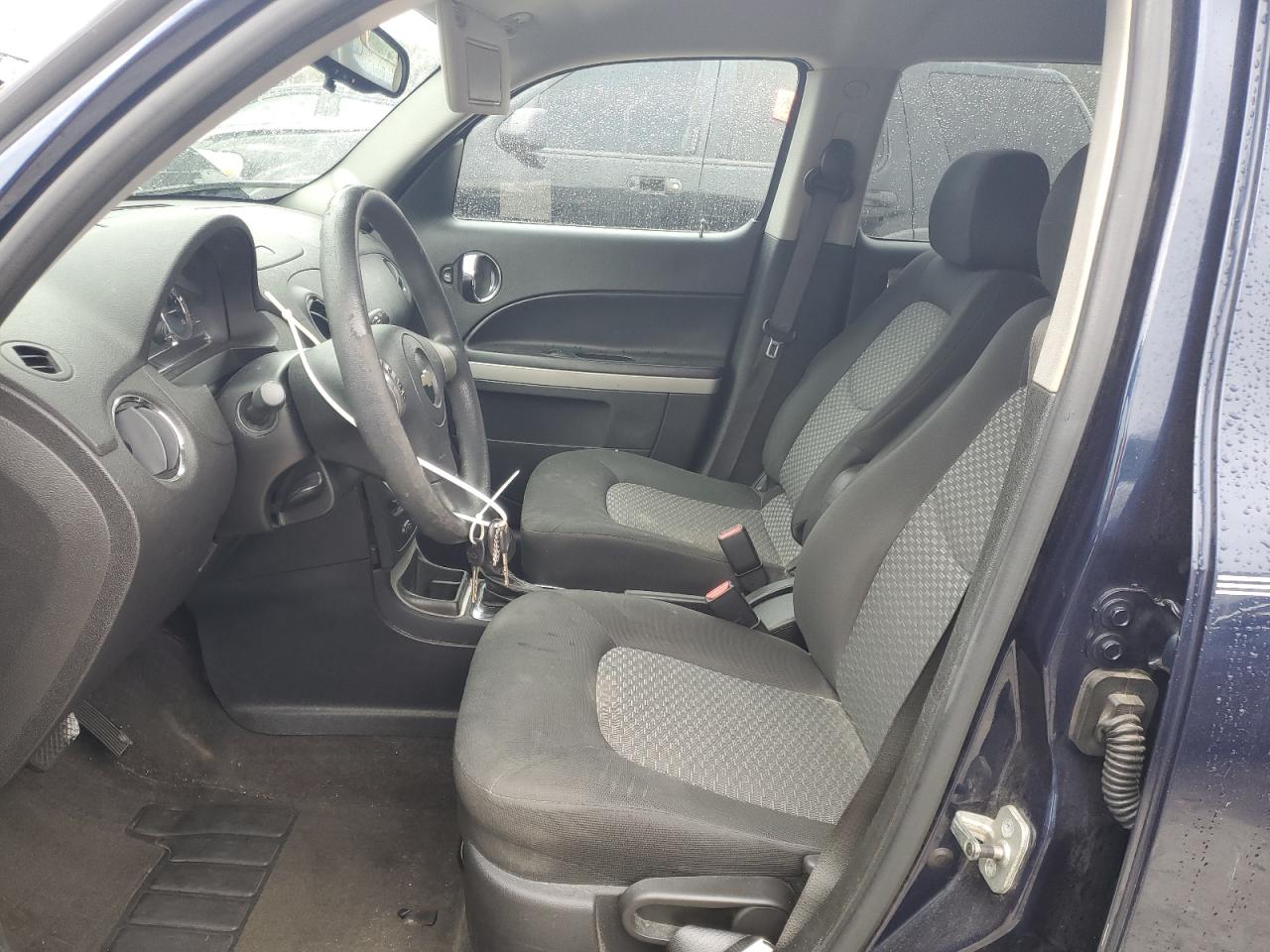 2010 Chevrolet HHR - Image 7