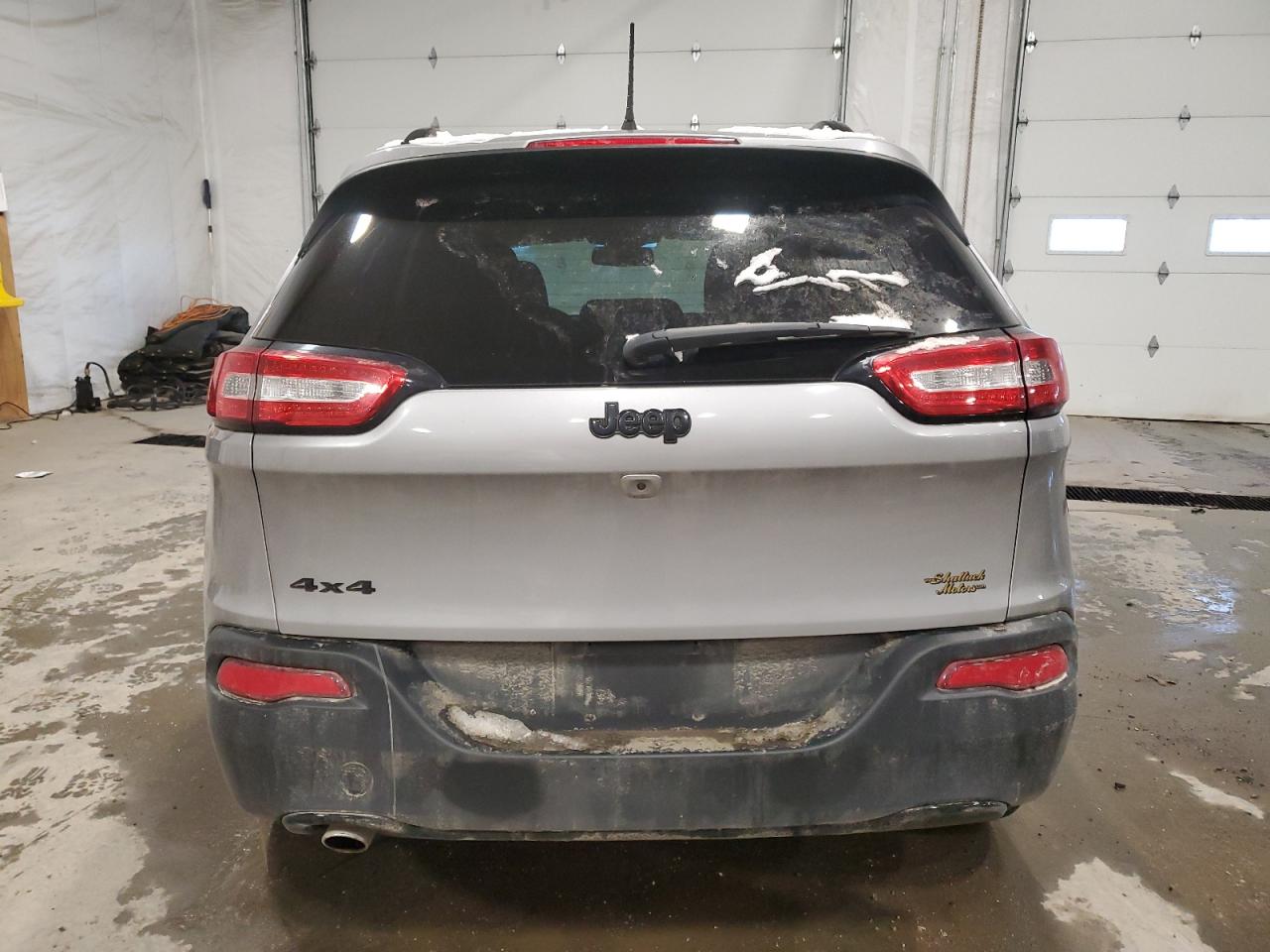 2018 Jeep Grand Cherokee - Image 6
