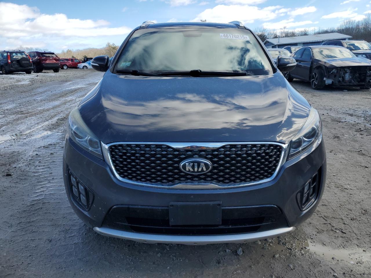 2016 Kia Sorento - Image 5