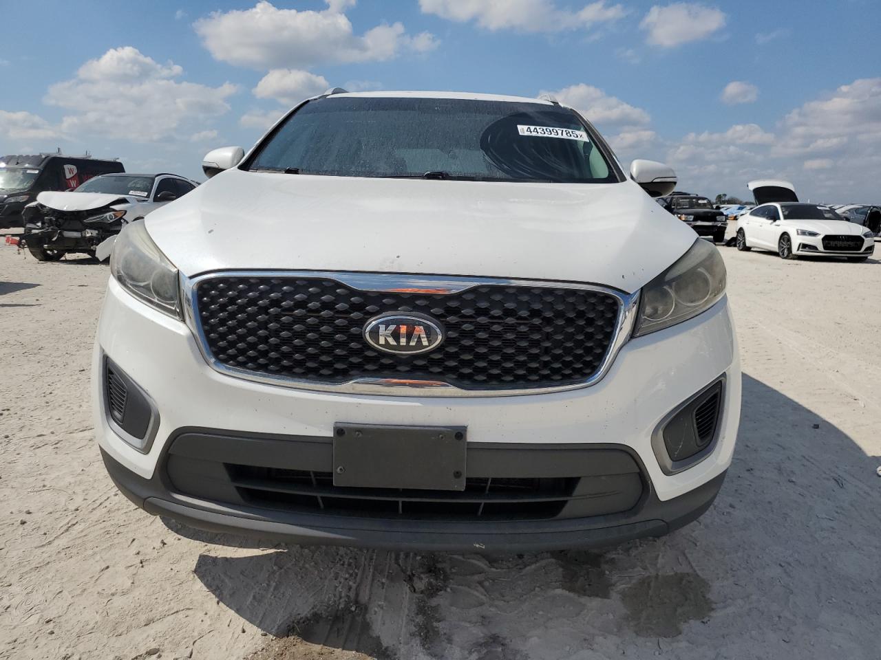 2016 Kia Sorento - Image 5