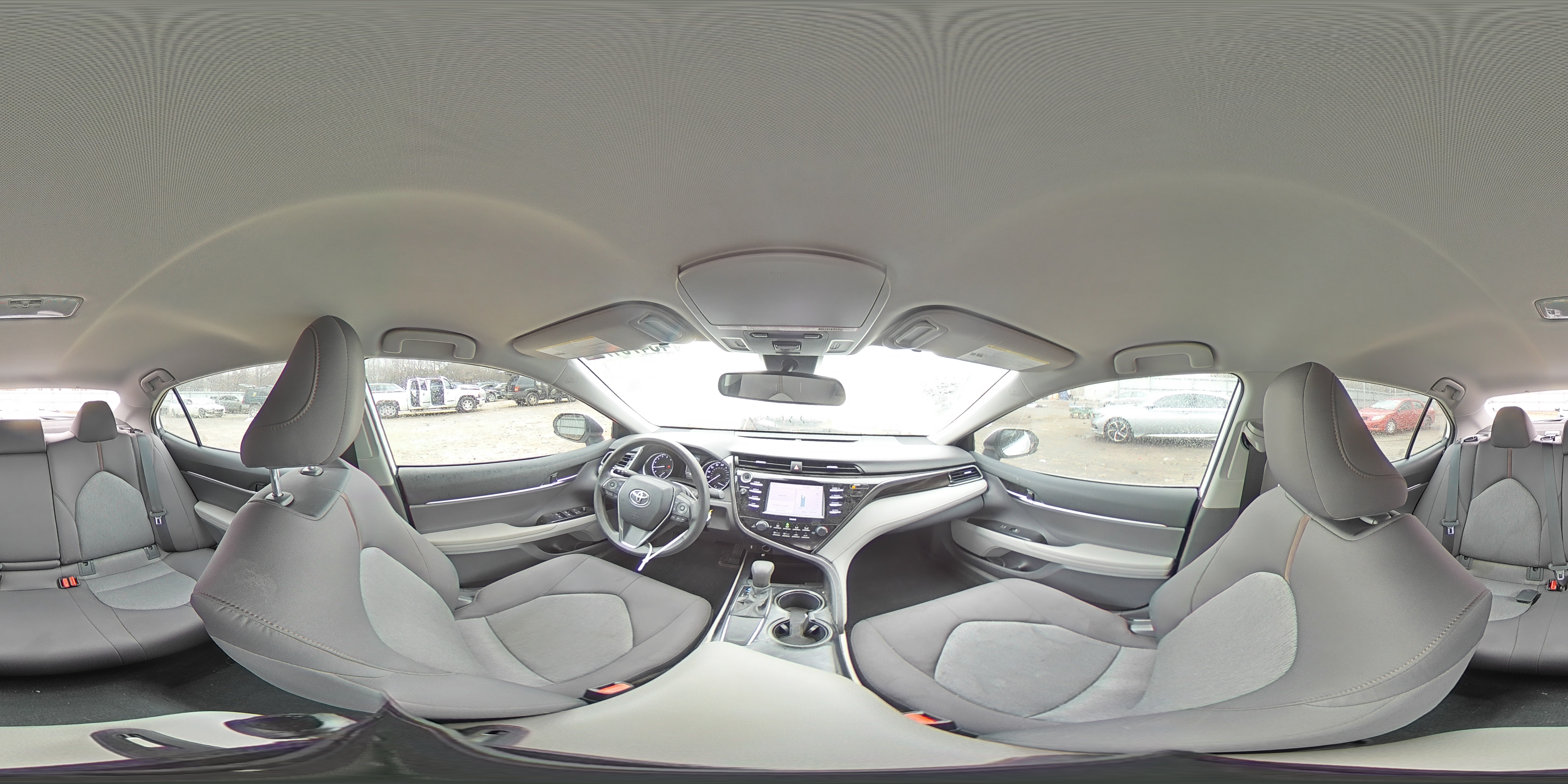 2020 Toyota Camry - Image 14