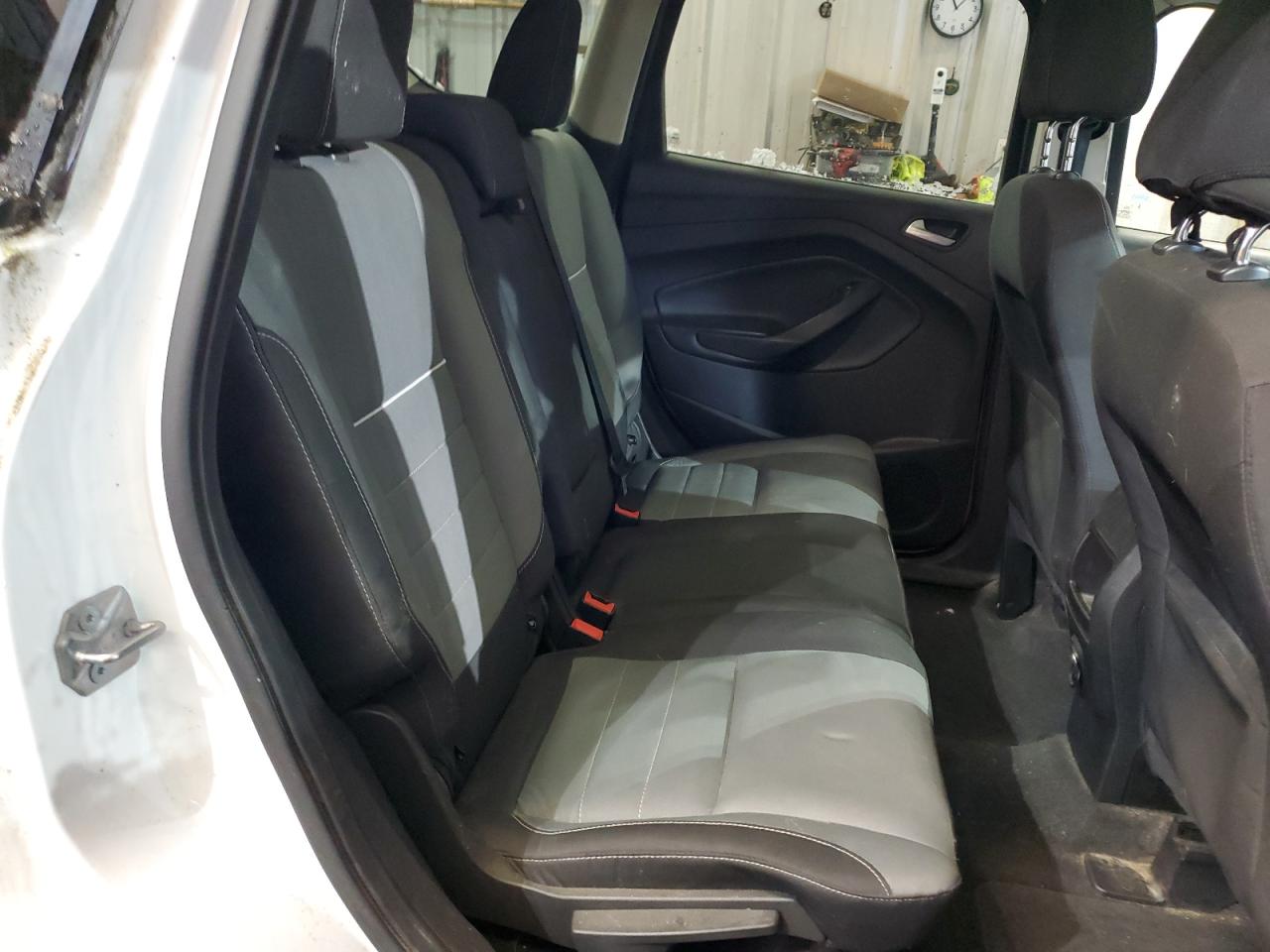 2014 Ford Escape - Image 11
