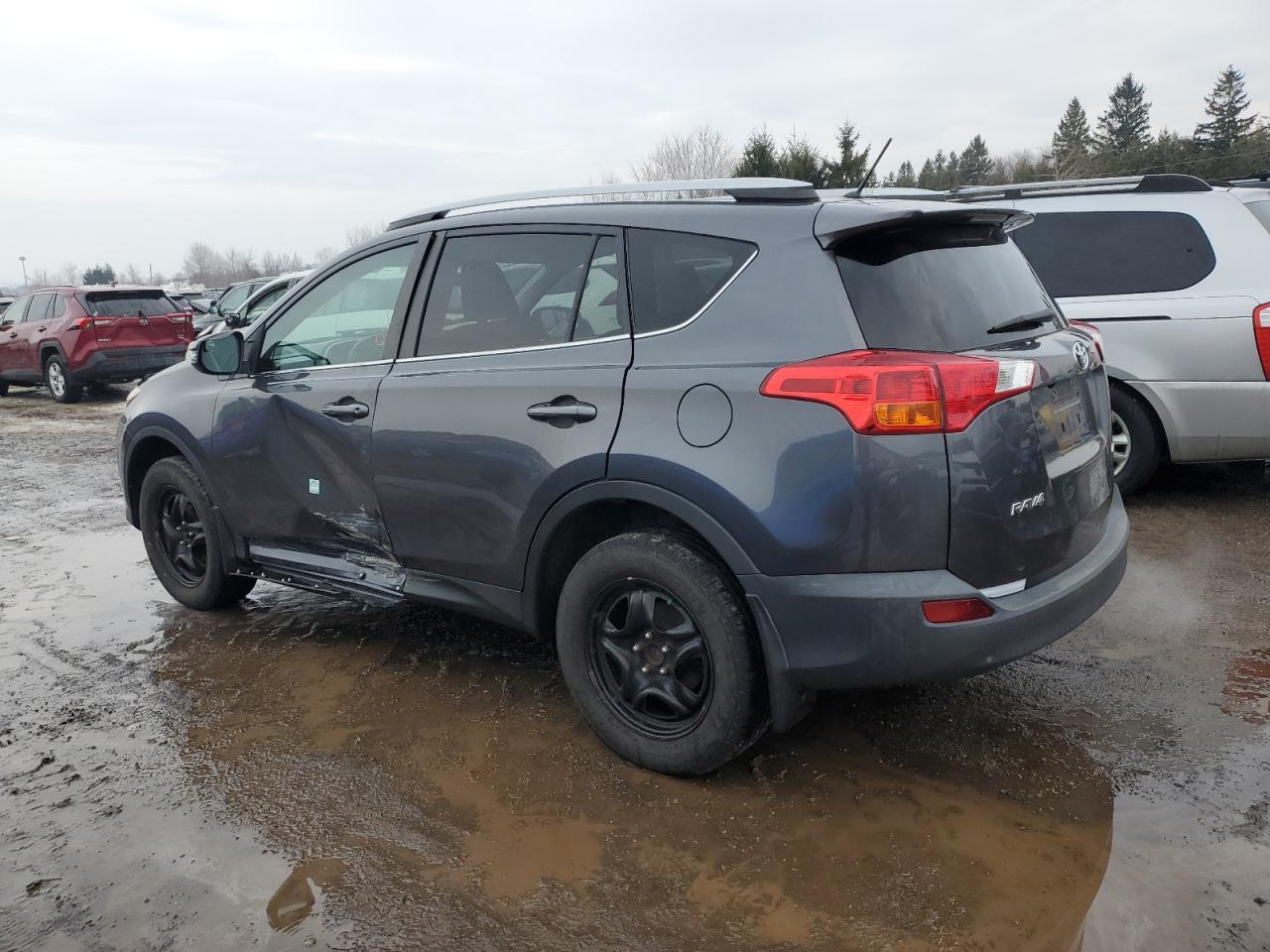 2015 Toyota RAV 4 - Image 2