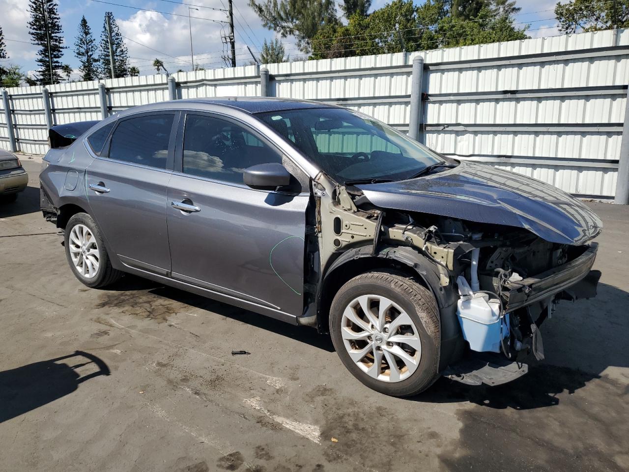 2018 Nissan Sentra - Image 4