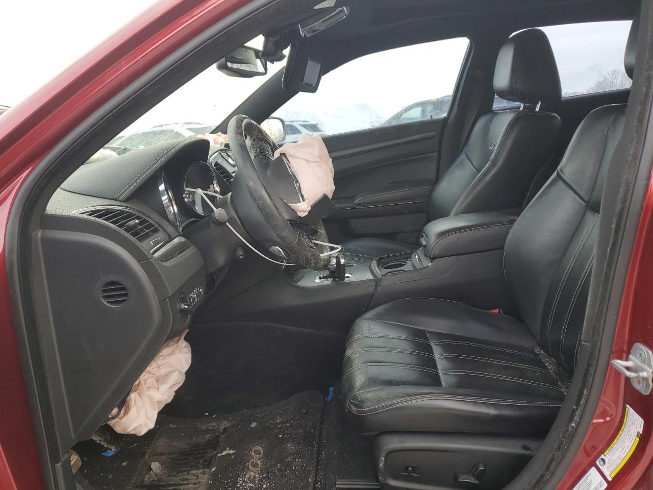 2012 Chrysler 300 - Image 7
