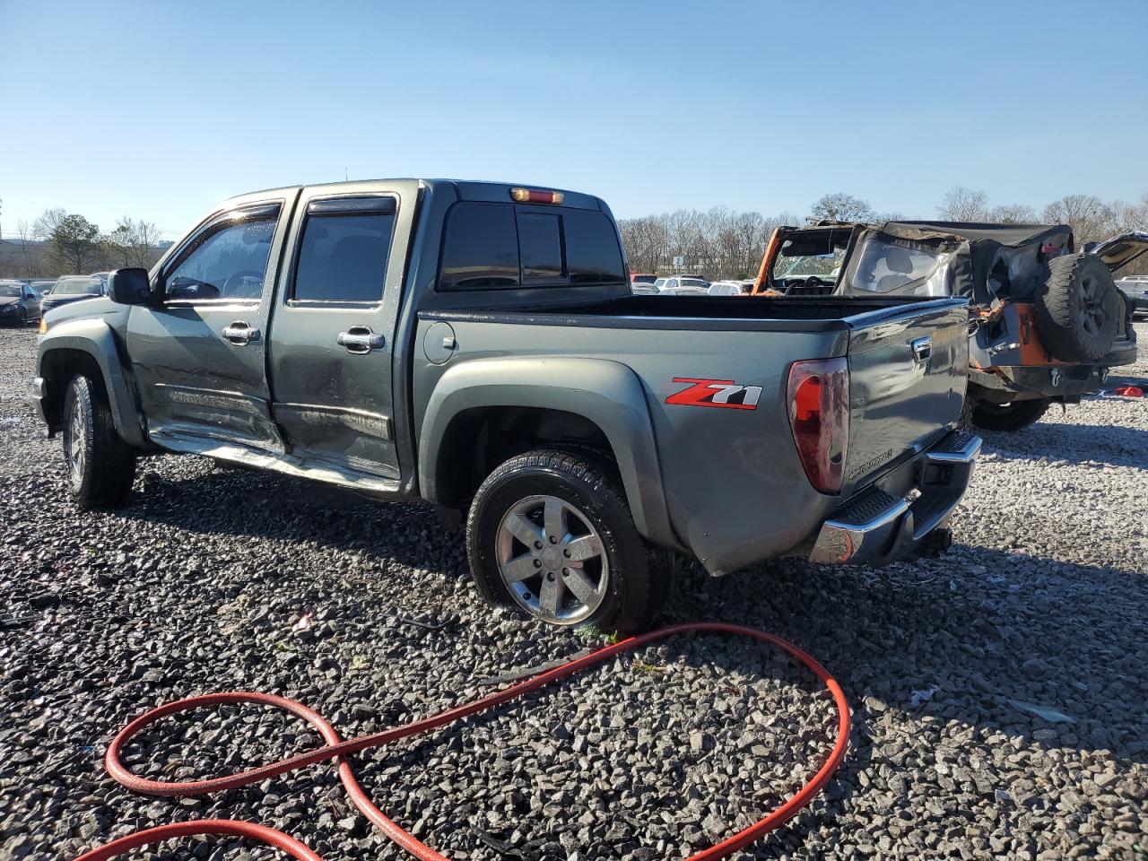2011 Chevrolet Colorado - Image 2