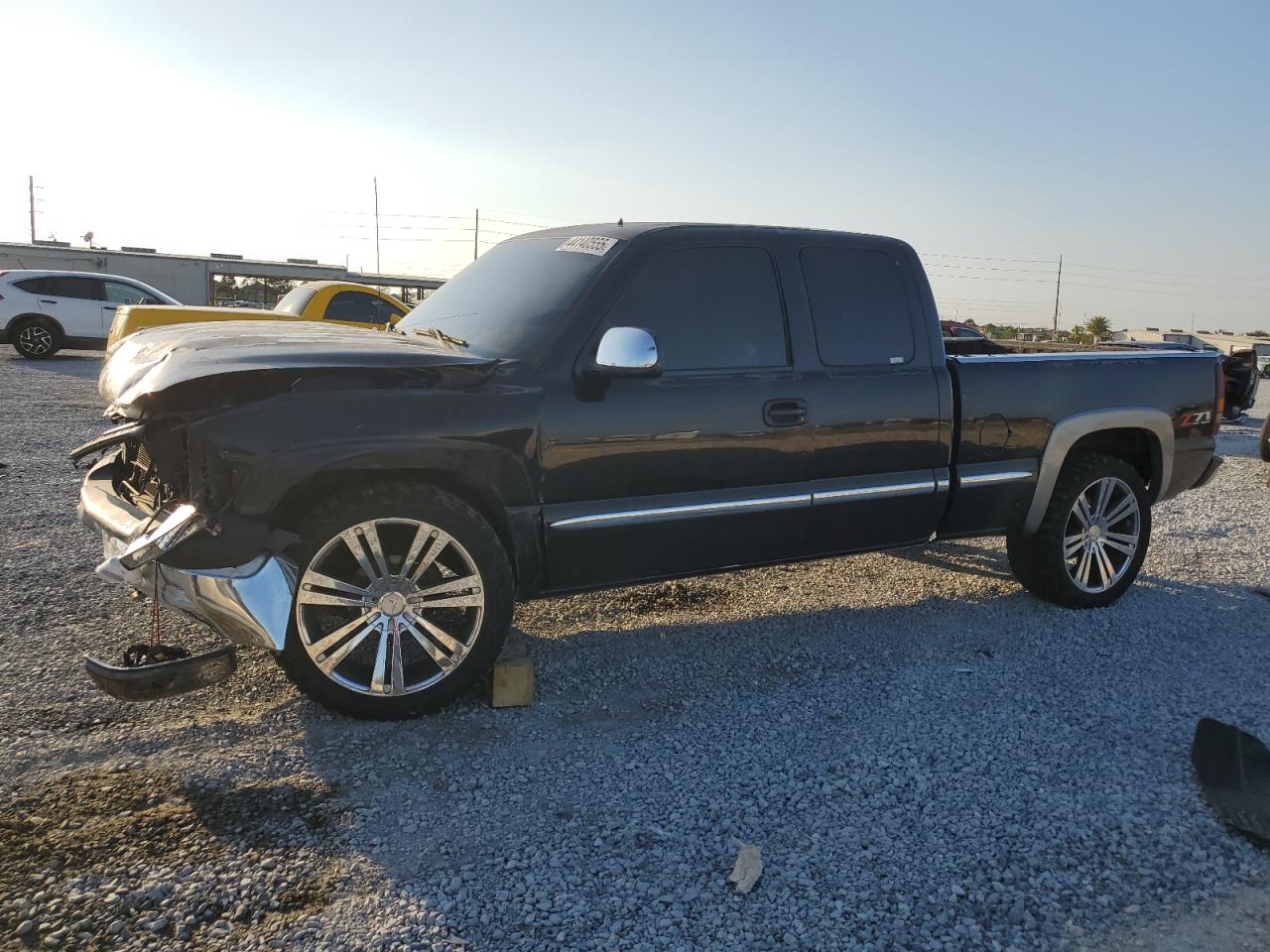 2001 GMC Sierra - Image 1