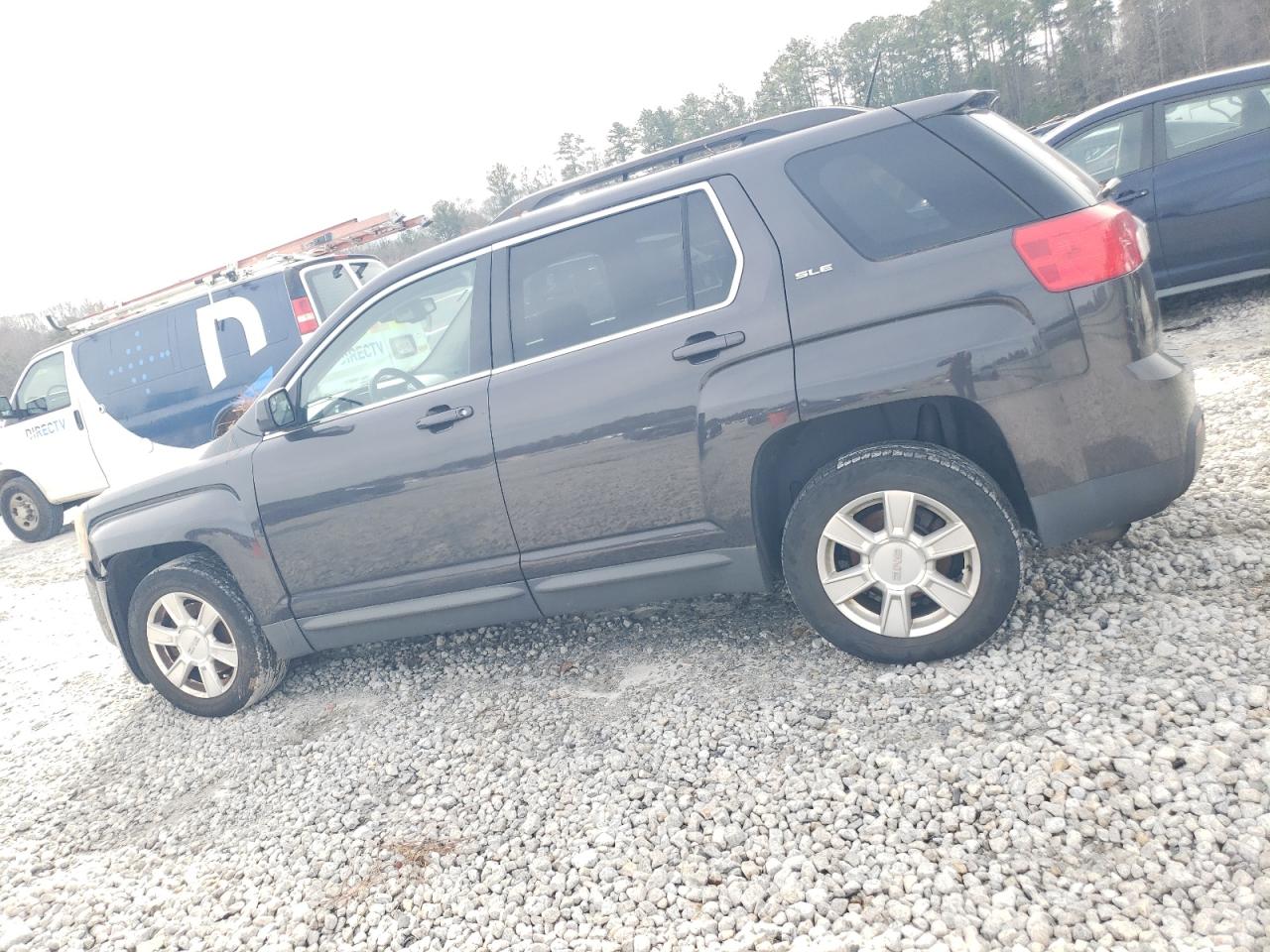 2013 GMC Terrain - Image 2