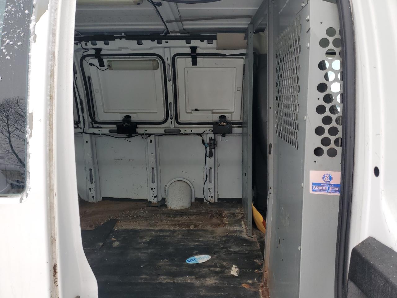 Buy 2004 Chevrolet Express G3500 1GCHG35U341****** from USA