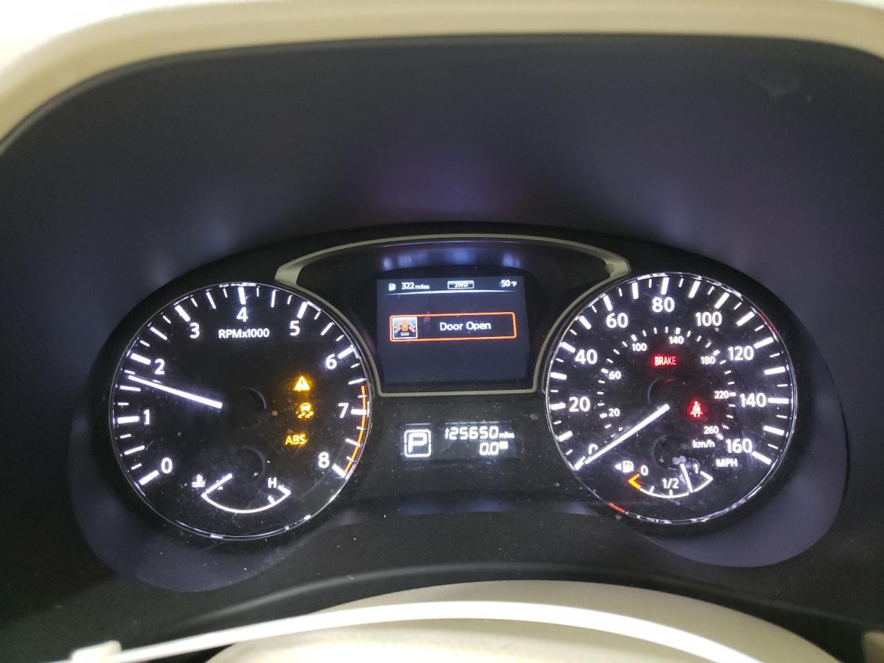 2014 Nissan Pathfinder - Image 9