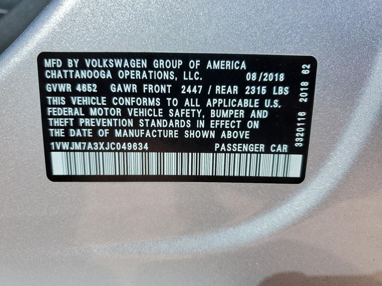 2018 Volkswagen Passat - Image 14