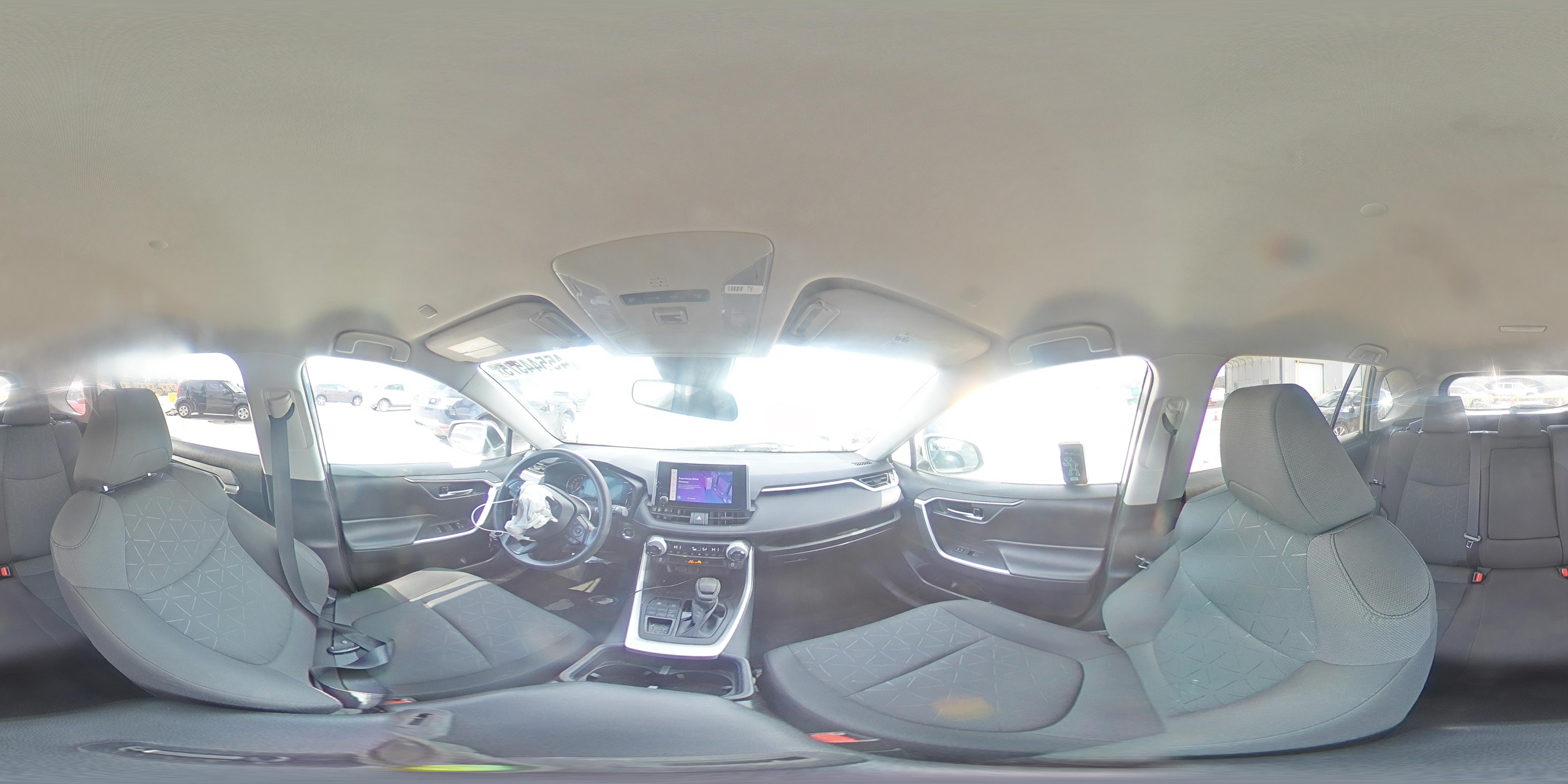 2023 Toyota RAV 4 - Image 16