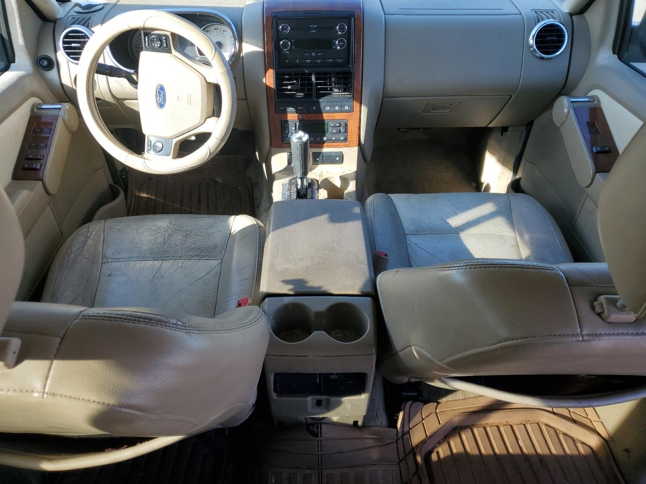 2008 Ford Explorer Eddie Bauer VIN: 1FMEU74E58UA67413 Lot: 65111545