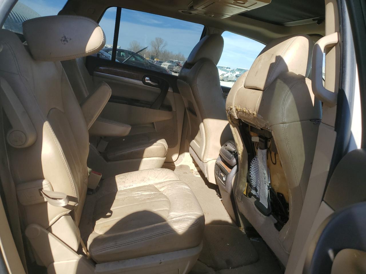 2011 Buick Enclave - Image 11