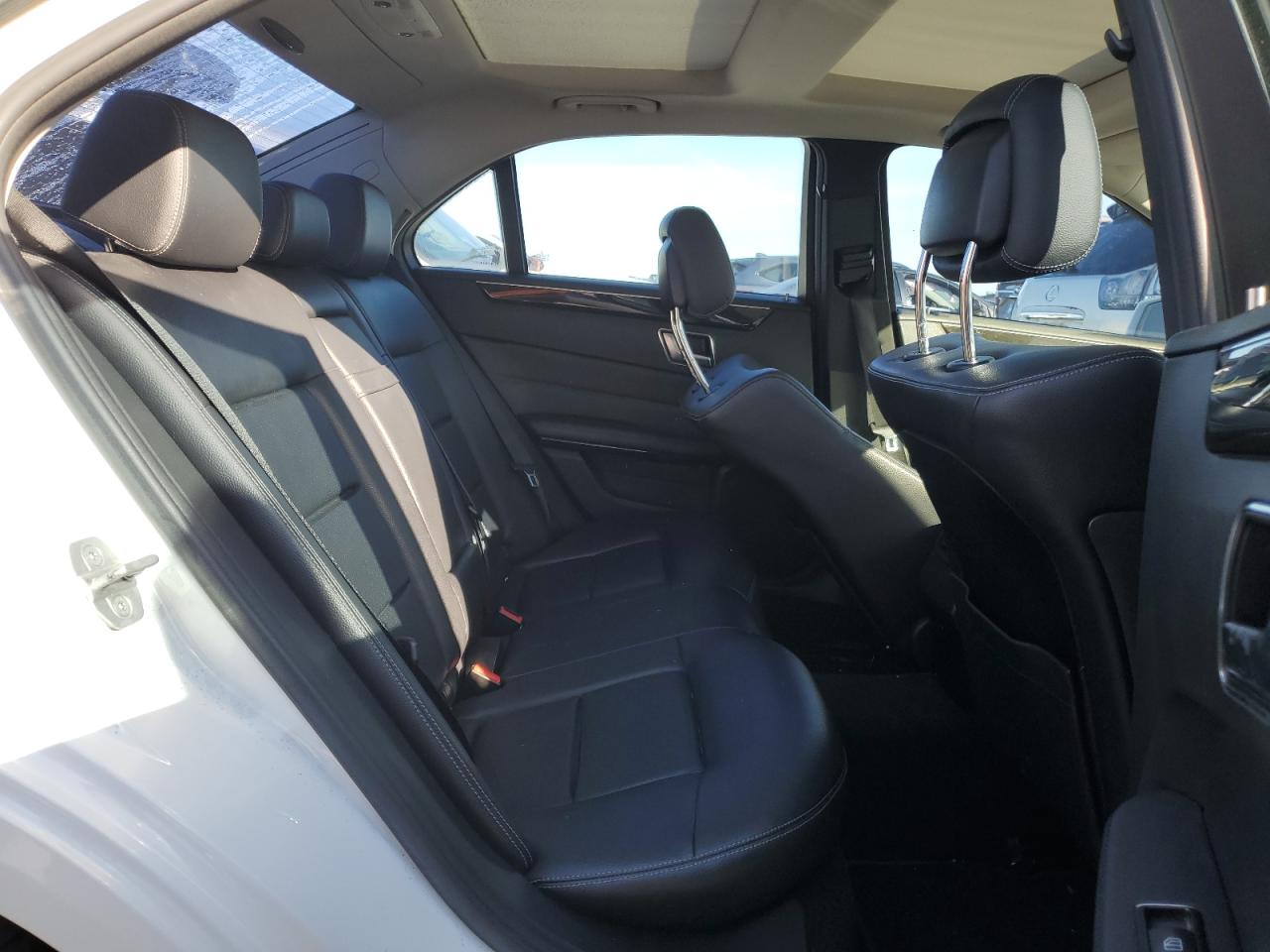 2014 Mercedes-Benz E-klasse - Image 10